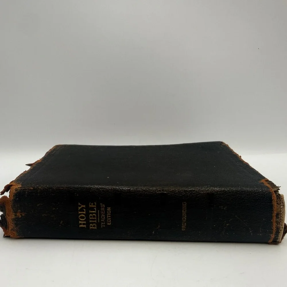 Antique KJV Holy Bible Teachers Edition Genuine Levant Morocco Leather Baptist